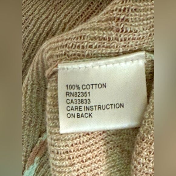 ShuShu Soft Floral Knit Dress with Belt, NWOT, Size Medium - Picture 6 of 7